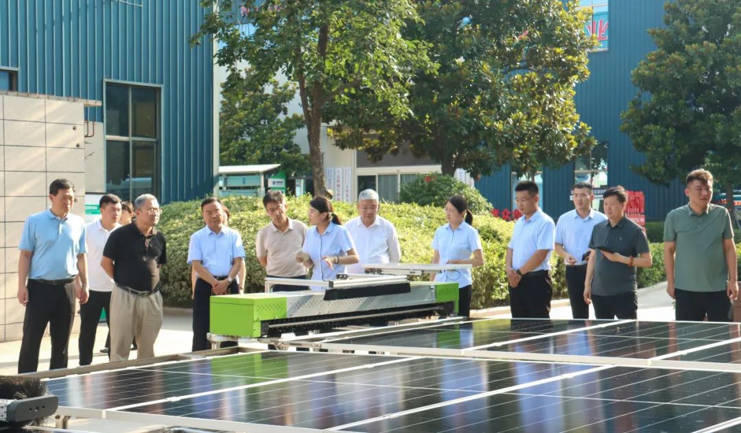 深圳航能氫醇能源創(chuàng)新研究院院長(zhǎng)連波一行到訪天意機(jī)械考察調(diào)研